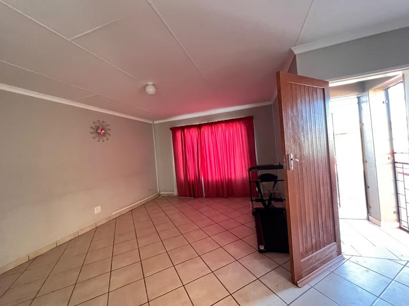 To Let 3 Bedroom Property for Rent in Kathu Northern Cape